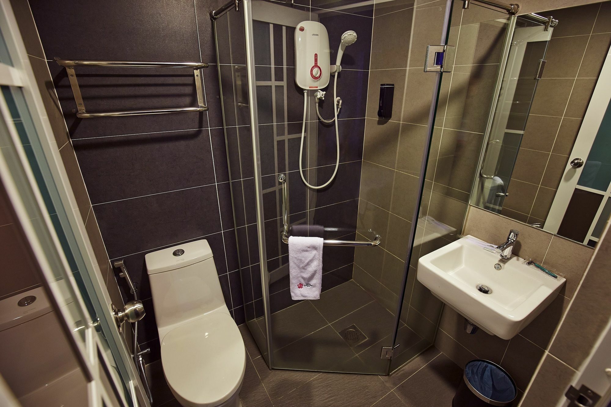 Zen Rooms Sakura Boutique Hotel Kuala Lumpur Bagian luar foto